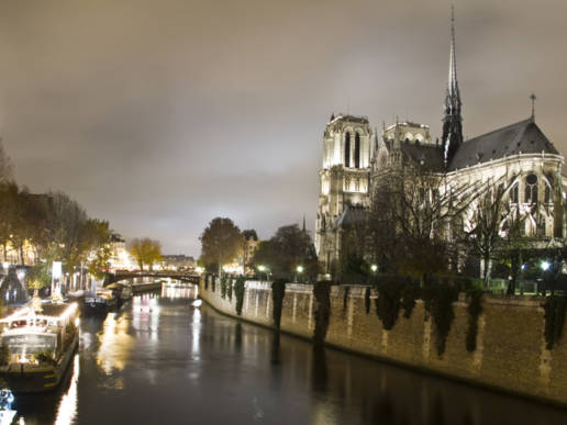 QUAIS DE NOTRE DAME
